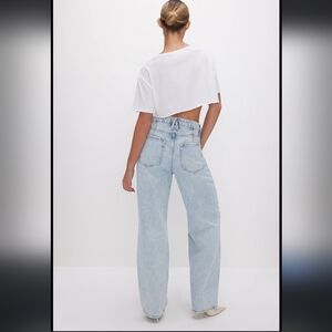 Good American Light Blue Boyfriend Jeans